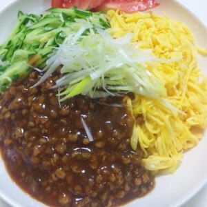 夏にぴったり！夏バテ解消！ジャージャー麺